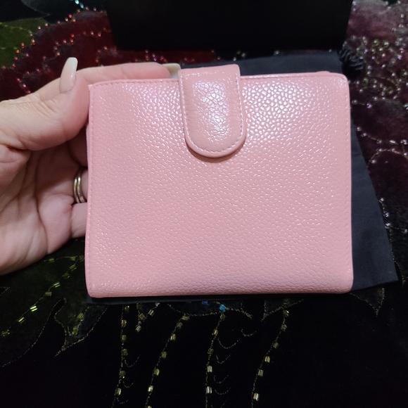 Chanel Wallet - Picture 6 of 16